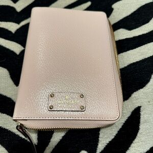 NEW Kate Spade Zip Around Personal Organizer in baby pink.